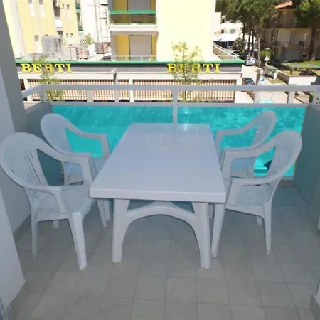 Apartment Flat With Two Terraces And Parking *
