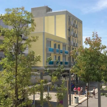 Flat With Two Terraces And Parking Apartment